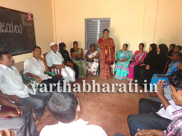 ಗಂಡಿಬಾಗಿಲು ಶಾಲೆಯಲ್ಲಿ ಜನಪ್ರತಿನಿಧಿಗಳು, ಪೋಷಕರ ವಿಶೇಷ ಸಭೆ